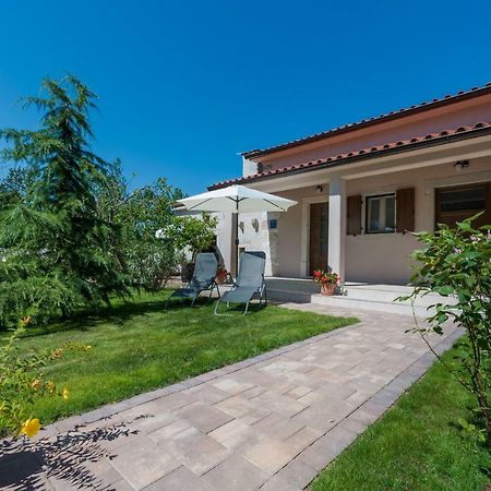 Holiday Home Mattiuzi Nedeščina Екстериор снимка
