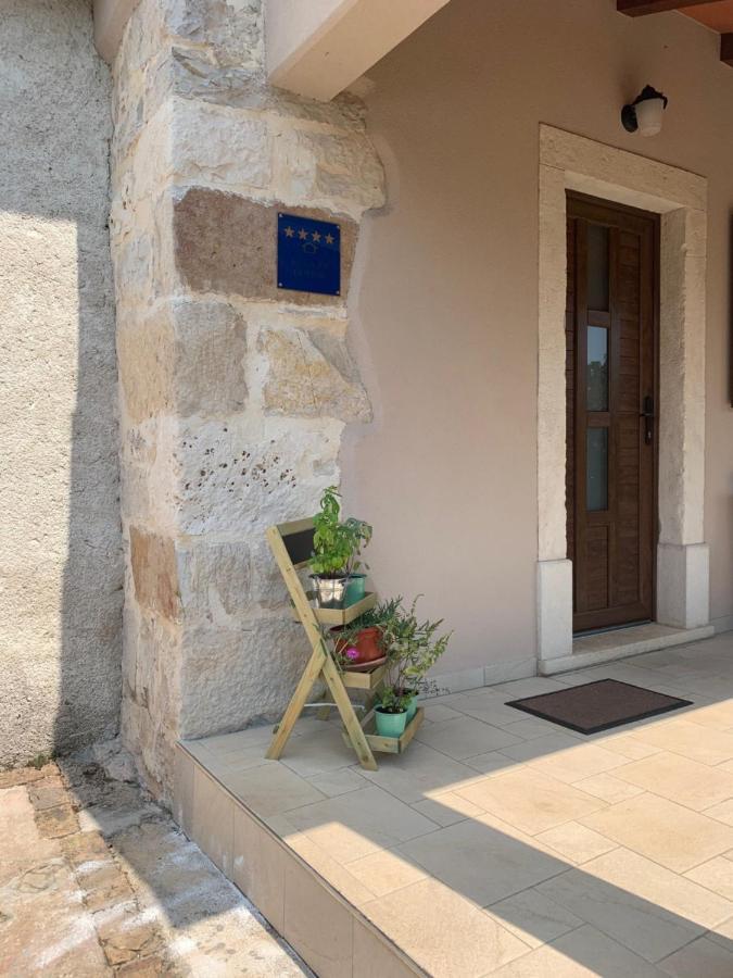 Holiday Home Mattiuzi Nedeščina Екстериор снимка